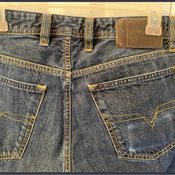 Diesel Waykee Jeans. - Picture 4 of 5